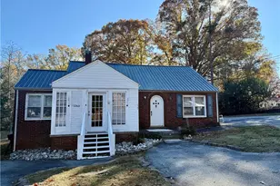 1263 Winslow Ave, Asheboro, NC 27205 - Photo 1