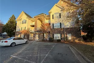 2431 Eagle Creek Ct, Winston-Salem, NC 27103 - Photo 1