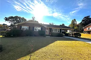 1103 Glynis Ln, Greensboro, NC 27406 - Photo 1