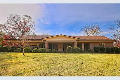 911 Kingston Drive, High Point, NC 27262 - Photo 1