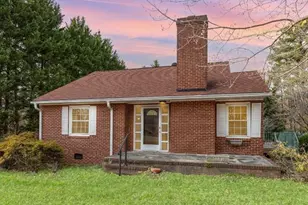 2310 Richardson Dr, Reidsville, NC 27320 - Photo 1