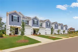 172 Plumtree Ct, King, NC 27021 - Photo 1