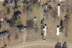 611 Grooms Rd, Reidsville, NC 27320 - Photo 1