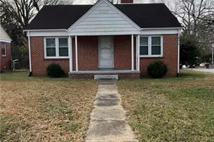 1011 W Wendover Ave, Greensboro, NC 27408 - Photo 1