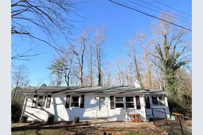 324 Thomas Street, North Wilkesboro, NC 28659 - Photo 1