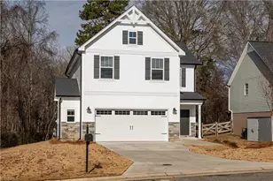 2125 Hogan Point Dr, Winston-Salem, NC 27127 - Photo 1