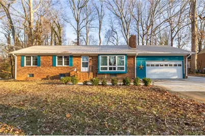 921 Lake Drive W, Thomasville, NC 27360 - Photo 1