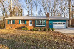 921 Lake Dr W, Thomasville, NC 27360 - Photo 1