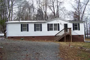 185 1st Ct, Reidsville, NC 27320 - Photo 1