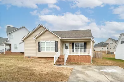 15 Marietta Court, Thomasville, NC 27360 - Photo 1