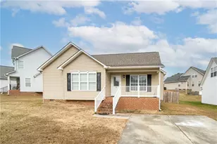 15 Marietta Ct, Thomasville, NC 27360 - Photo 1