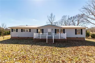 2808 Turner's Creek Rd, Yadkinville, NC 27055 - Photo 1