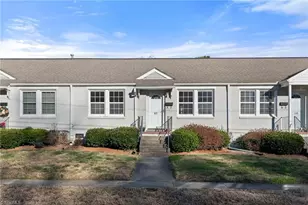 611 E Willowbrook Dr, Burlington, NC 27215 - Photo 1