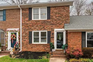 2202 Huntington Rd, Burlington, NC 27215 - Photo 1