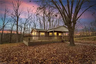 121 Pinewood Acres Dr, Greensboro, NC 27405 - Photo 1