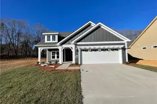 5275 Sunny Brook Ct, Clemmons, NC 27012 - Photo 1