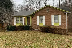 1514 Woodridge Ave, Greensboro, NC 27405 - Photo 1