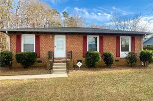 1002 Lombardy St, Greensboro, NC 27405 - Photo 1