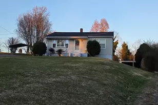 1615 Brushy Mountain Rd, Wilkesboro, NC 28697 - Photo 1