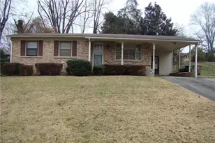 2206 Bywood Rd, Greensboro, NC 27405 - Photo 1