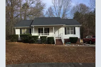 104 W Brown Street, Mebane, NC 27302 - Photo 1