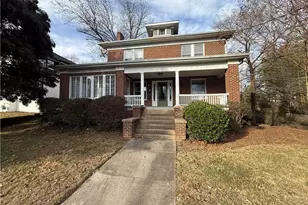 1517 W 1st St, Winston-Salem, NC 27104 - Photo 1