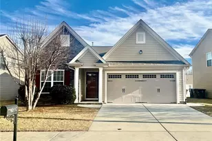 1528 Hamilton Hills Dr, Greensboro, NC 27406 - Photo 1