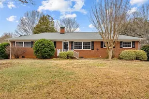 738 Britt Ave, Asheboro, NC 27203 - Photo 1