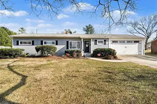 913 Alice Dr, Thomasville, NC 27360 - Photo 1