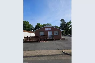 18 S Talbert Boulevard, Lexington, NC 27292 - Photo 1