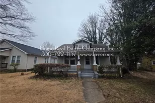 208 Clayton St, Winston-Salem, NC 27105 - Photo 1