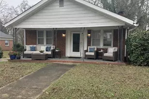 1727 Thurmond St, Winston-Salem, NC 27105 - Photo 1