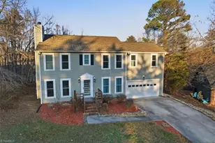 156 Cedar Bluff Ct, Thomasville, NC 27360 - Photo 1