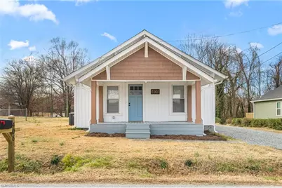 406 Sullivan Street, Thomasville, NC 27360 - Photo 1