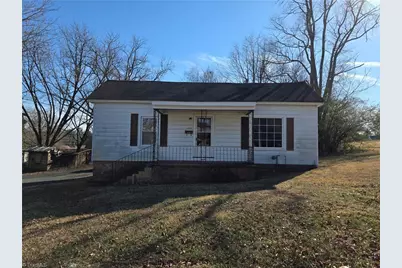 1322 Delaware Avenue, Eden, NC 27288 - Photo 1