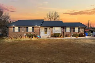 193 Deerfield Country Rd, Randleman, NC 27317 - Photo 1