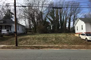 1712 Longview Dr, Winston-Salem, NC 27107 - Photo 1