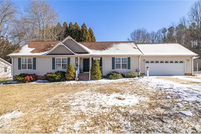 12 Braxton Lane, Thomasville, NC 27360 - Photo 1