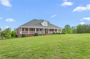 259 Lynne Terry Dr, Thomasville, NC 27360 - Photo 1