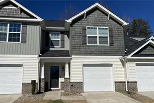 3815 Copperfield Ct, High Point, NC 27265 - Photo 1