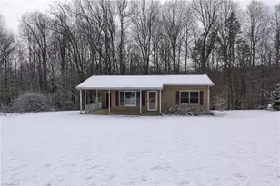 670 Blue Ridge Ave, Elkin, NC 28621 - Photo 1