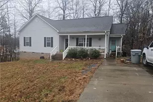 2548 Strawberry Ln, Randleman, NC 27317 - Photo 1