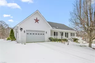 200 Kanah Dr, Midway, NC 27107 - Photo 1