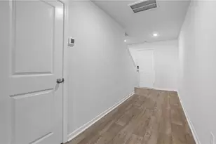 120 Linden Dr, Thomasville, NC 27360 - Photo 1