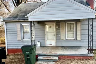 525 Lakeside Ave, Burlington, NC 27217 - Photo 1