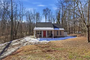 603 Mc Kinley St, Mebane, NC 27302 - Photo 1