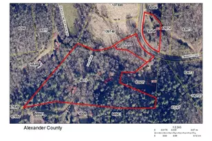 1680 Lambert Fork Rd, Taylorsville, NC 28651 - Photo 1