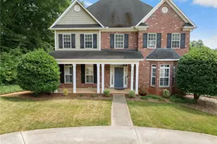 3900 Windsor Pl Dr, Winston-Salem, NC 27106 - Photo 1