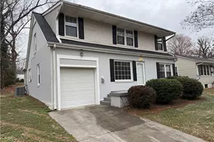 2439 Cherokee Ln, Winston-Salem, NC 27103 - Photo 1