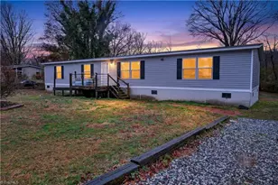 4243 Dawnwood Dr, Trinity, NC 27370 - Photo 1